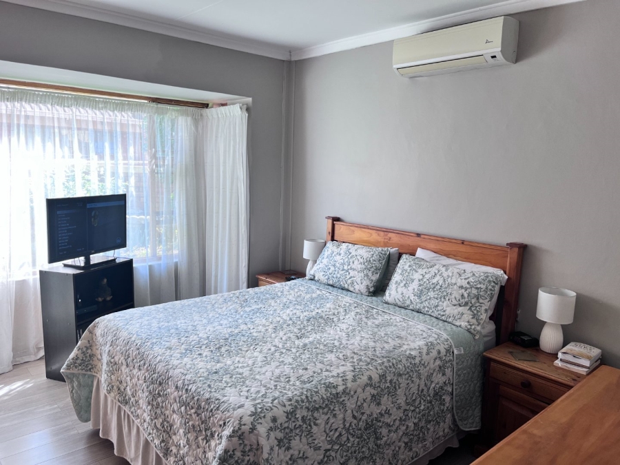 3 Bedroom Property for Sale in Langenhovenpark Free State